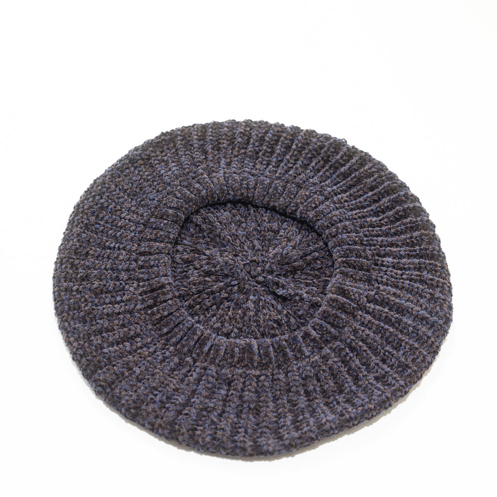 Mole Yarn Knit Beret