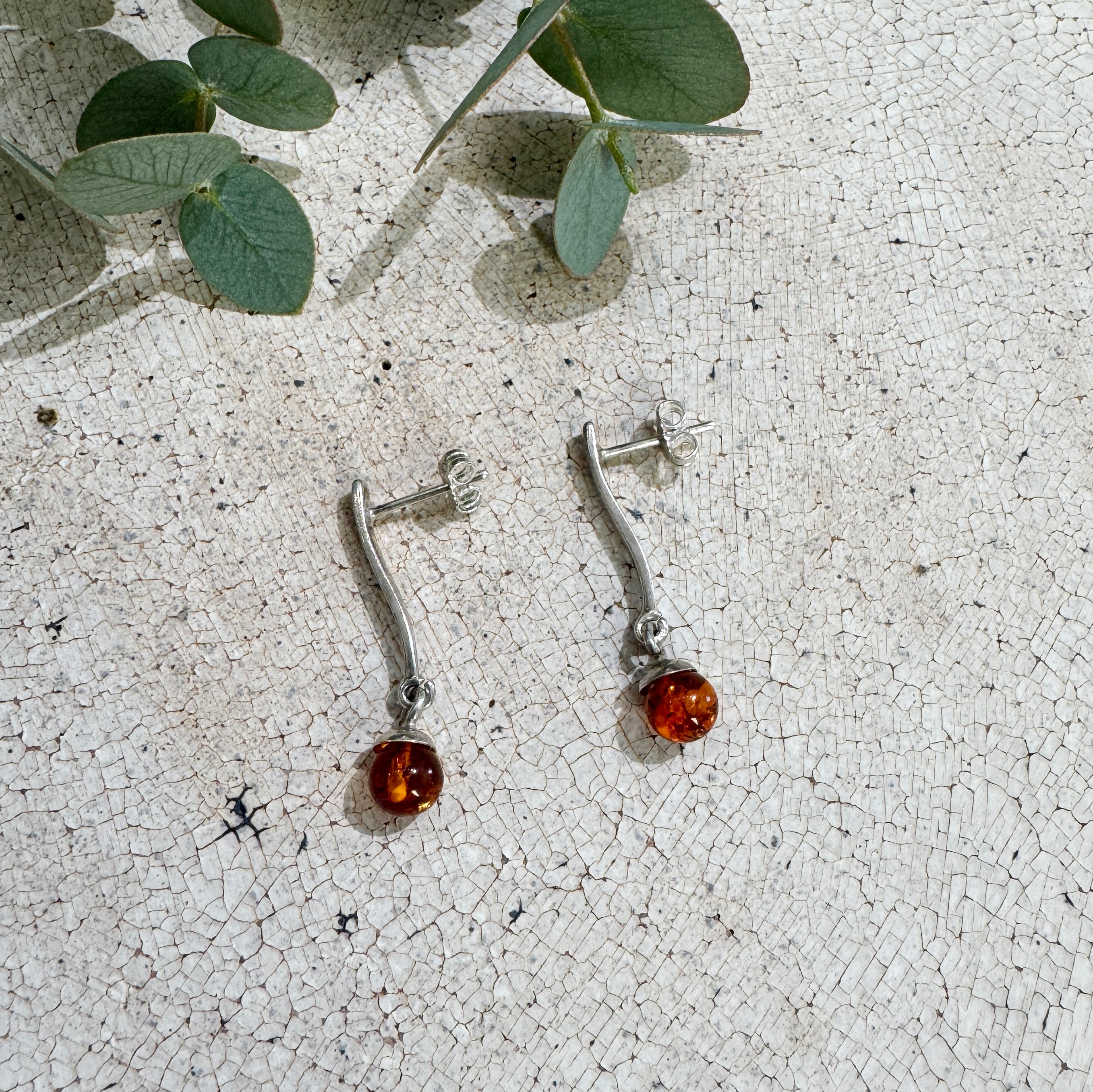 Vintage Silver Swing Amber Earring