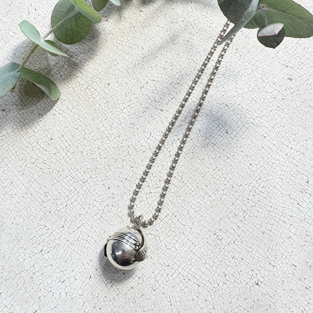 Vintage Silver Ball Locket Necklace