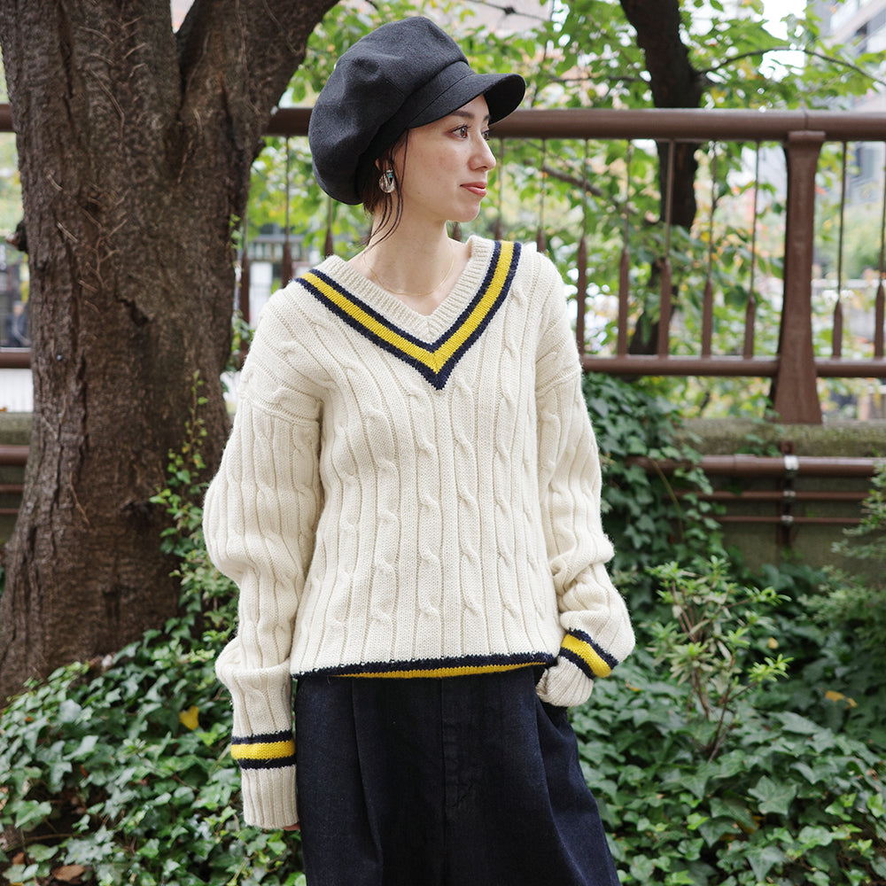 Vintage Tilden Sweater (White)