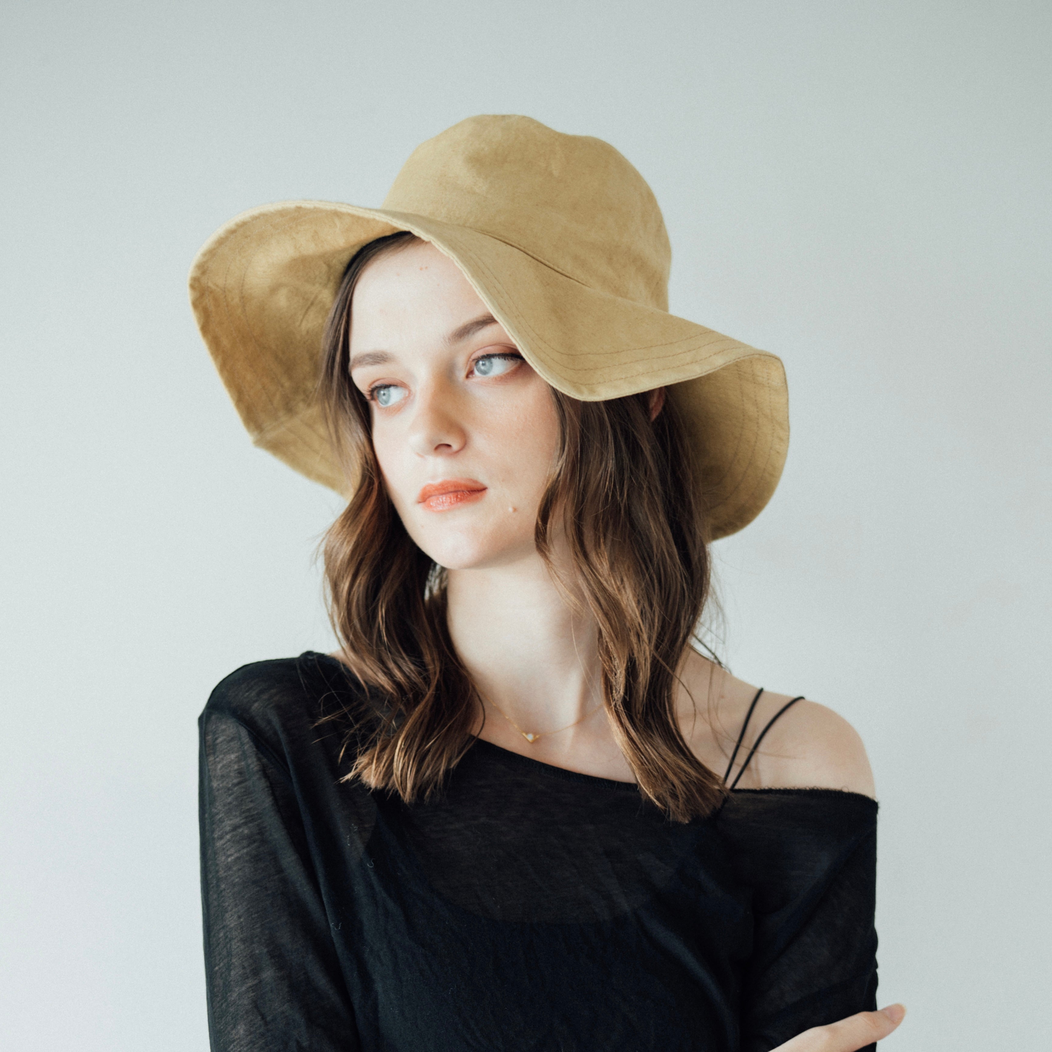 Linen Frill Hat